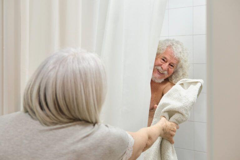 Tub Transfer Bench vs. Shower Chair: Which Is Right For Your Loved One?