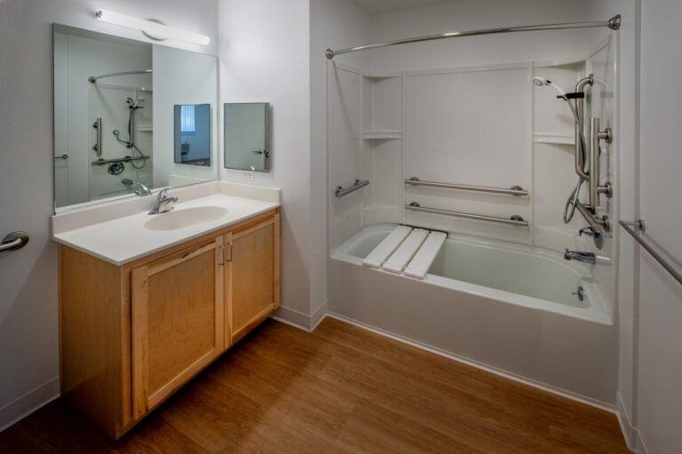 Tub Transfer Bench Explained: Caregiver FAQs