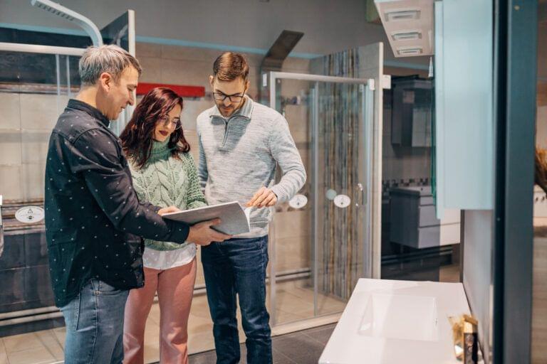 Essential Features To Look For When Buying A Shower Chair